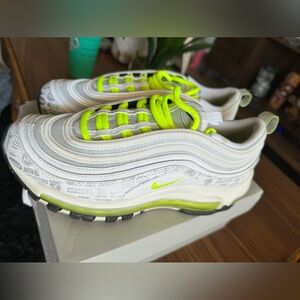 Youth Nike Air Max 97s Reflective Green Worn Once With Original box